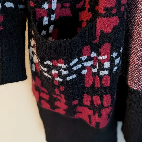LuLaRoe NWOT Peyton Cardigan Red Plaid Faux Mohair Large - Picture 3 of 7